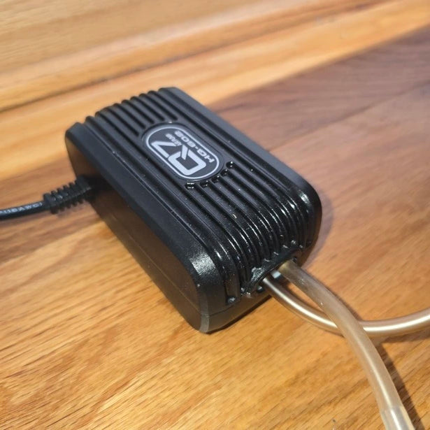 Air pump with dual outlets for indoor hydroponic home farm systems, improving oxygenation and plant root health