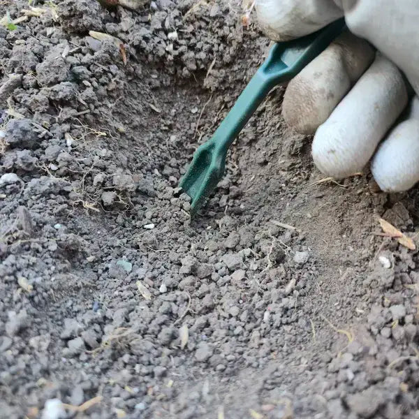 Hand weeder and dibber tool set for transplanting seedlings, planting holes, and soil gardening1