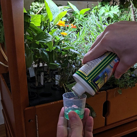 Adding nutrients into hydroponic home farm